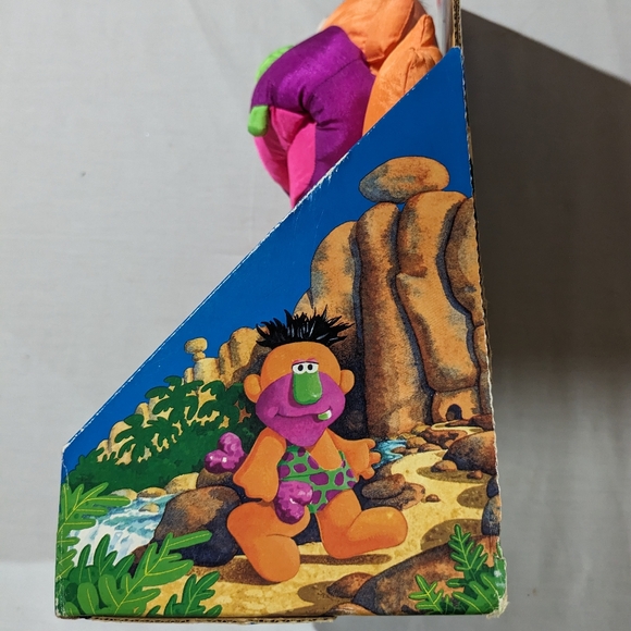 Fisher Price Puffalumps Grrrrunts Caveman 18"  orange with bone VTG 1991 works - Picture 6 of 6